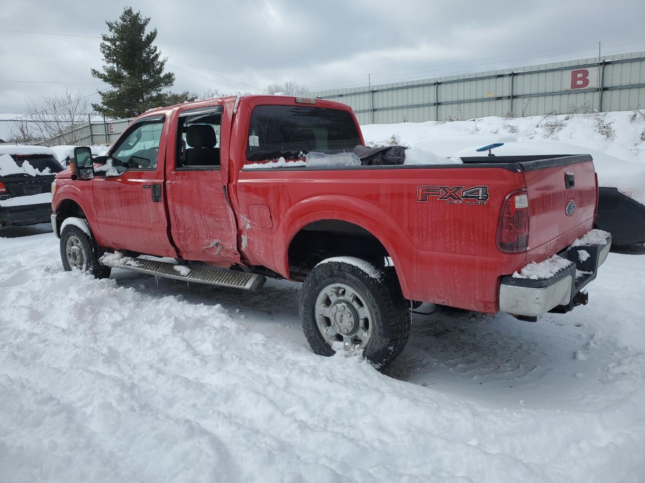 2012 Ford F250 VIN 1FT7W2B64CEA02027 Copart auction photo, side / minor dent/scratches damage thumbnail 2