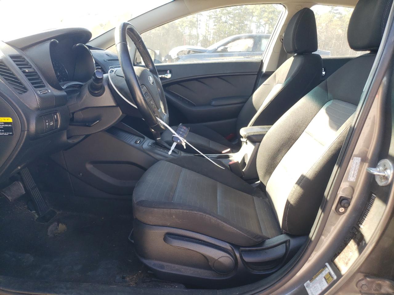 2014 KIA Forte VIN KNAFX4A86E5046845 Copart auction photo, mechanical / minor dent/scratches damage thumbnail 7