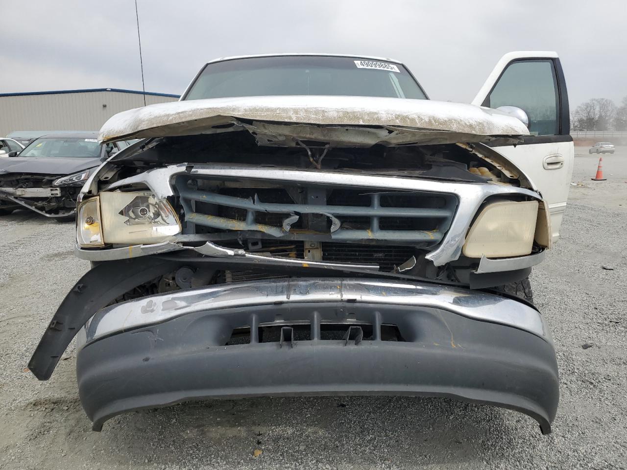 2001 Ford F-150 VIN 1FTRW07L91KE90806 Copart auction photo, front end damage thumbnail 5