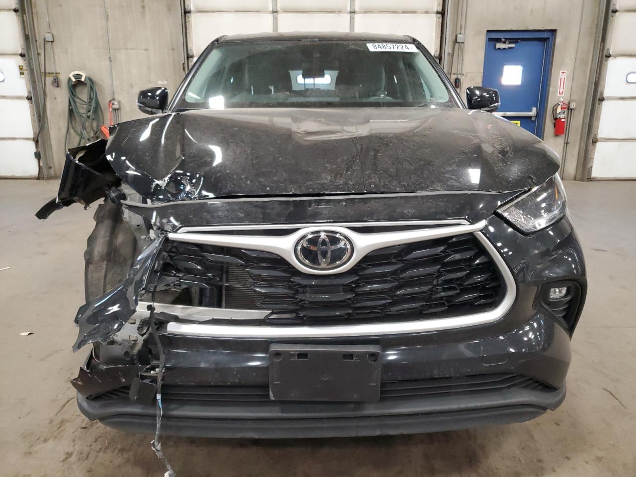 2021 Toyota Highlander VIN 5TDBZRBH4MS133756 Copart auction photo, front end damage thumbnail 5