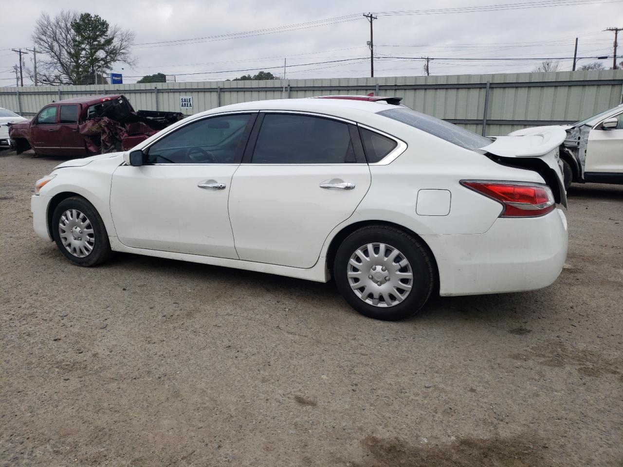 2015 Nissan Altima VIN 1N4AL3AP8FN385527 Copart auction photo, rear end damage thumbnail 2