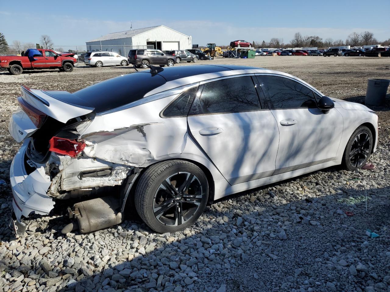 2022 KIA K5 VIN 5XXG64J26NG089888 Copart auction photo, side / rear end damage thumbnail 3