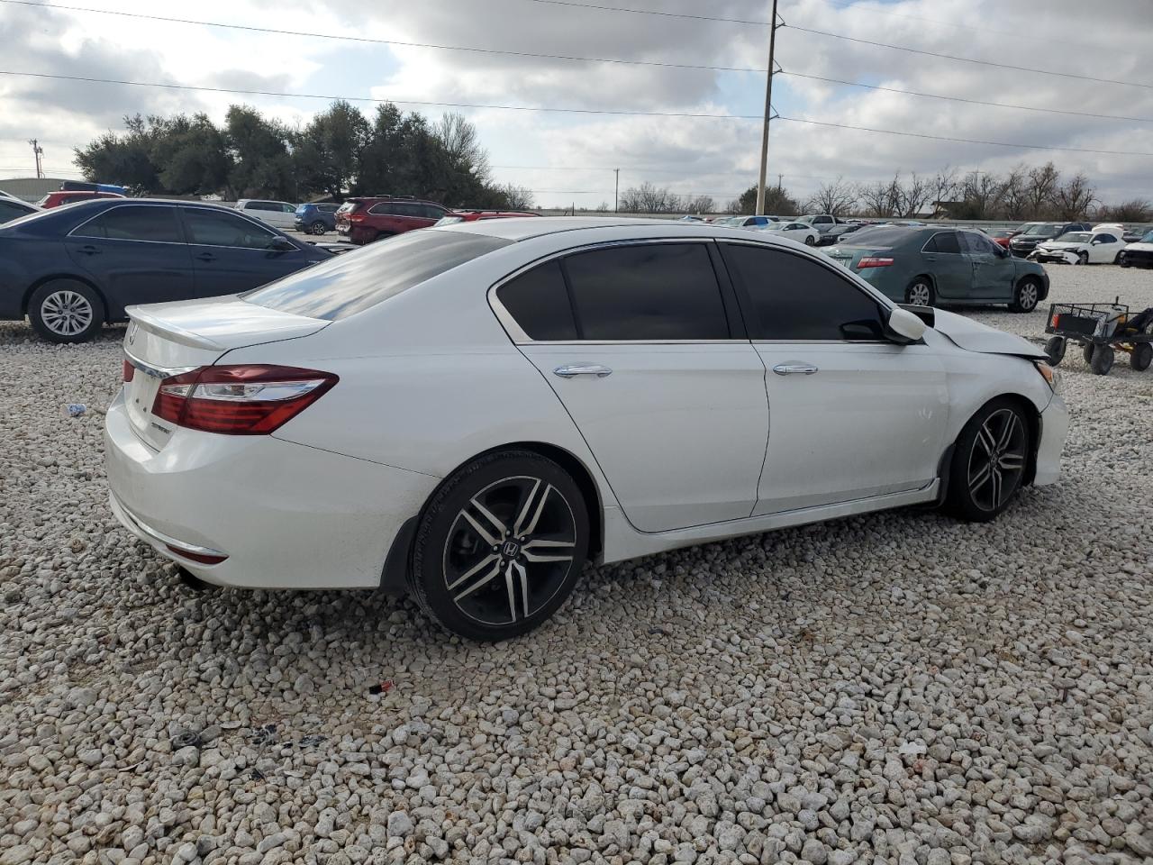 2016 Honda Accord VIN 1HGCR2F58GA024117 Copart auction photo, front end damage thumbnail 3