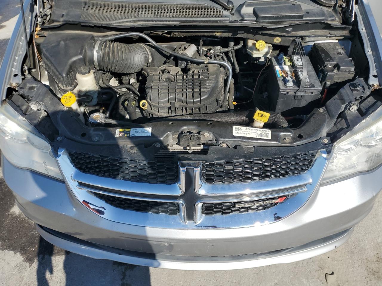 2016 Dodge Caravan VIN 2C4RDGCG3GR333404 Copart auction photo, rear end / front end damage thumbnail 12