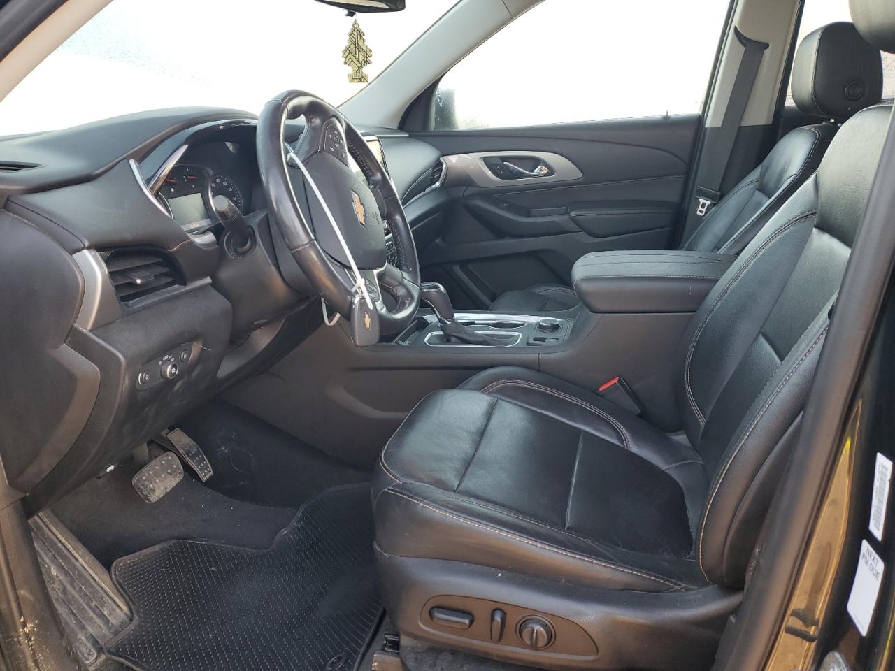 2020 Chevrolet Traverse VIN 1GNEVHKW8LJ114258 Copart auction photo, front end / mechanical damage thumbnail 7