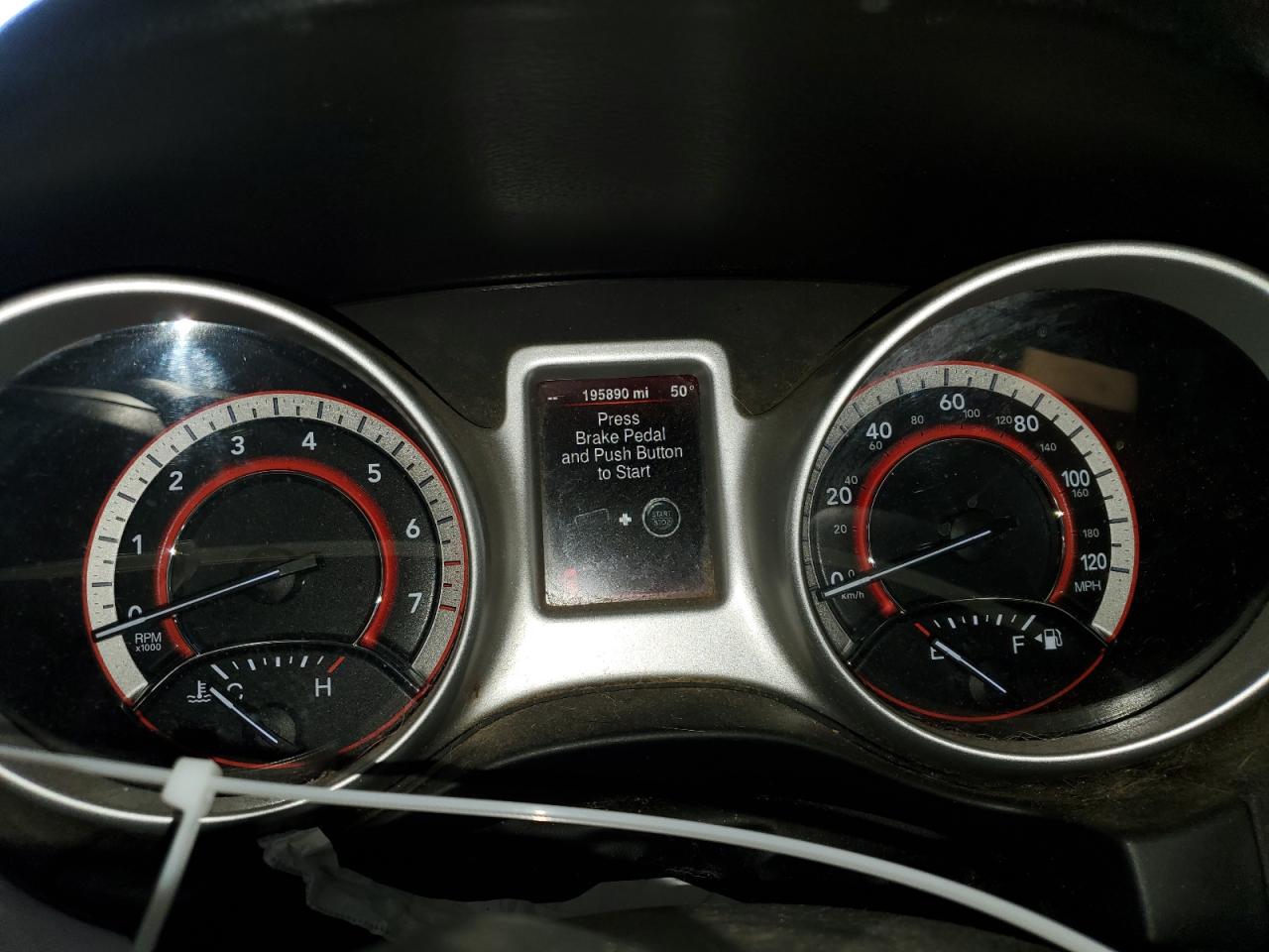 2015 Dodge Journey VIN 3C4PDCBBXFT670914 Copart auction photo, front end / minor dent/scratches damage thumbnail 9