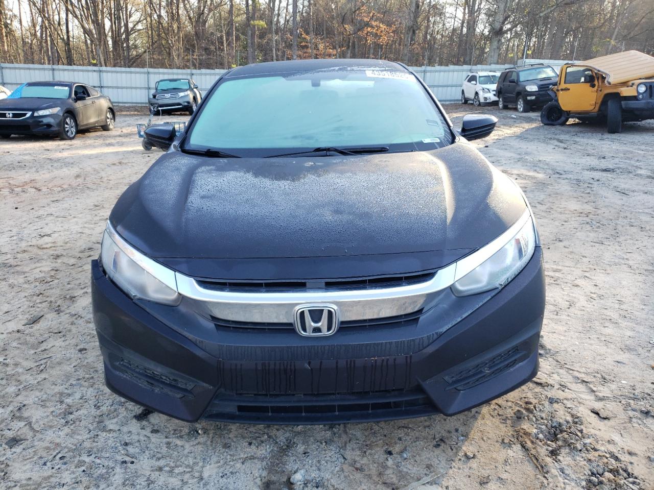 2017 Honda Civic VIN 19XFC2F78HE043165 Copart auction photo, front end damage thumbnail 5