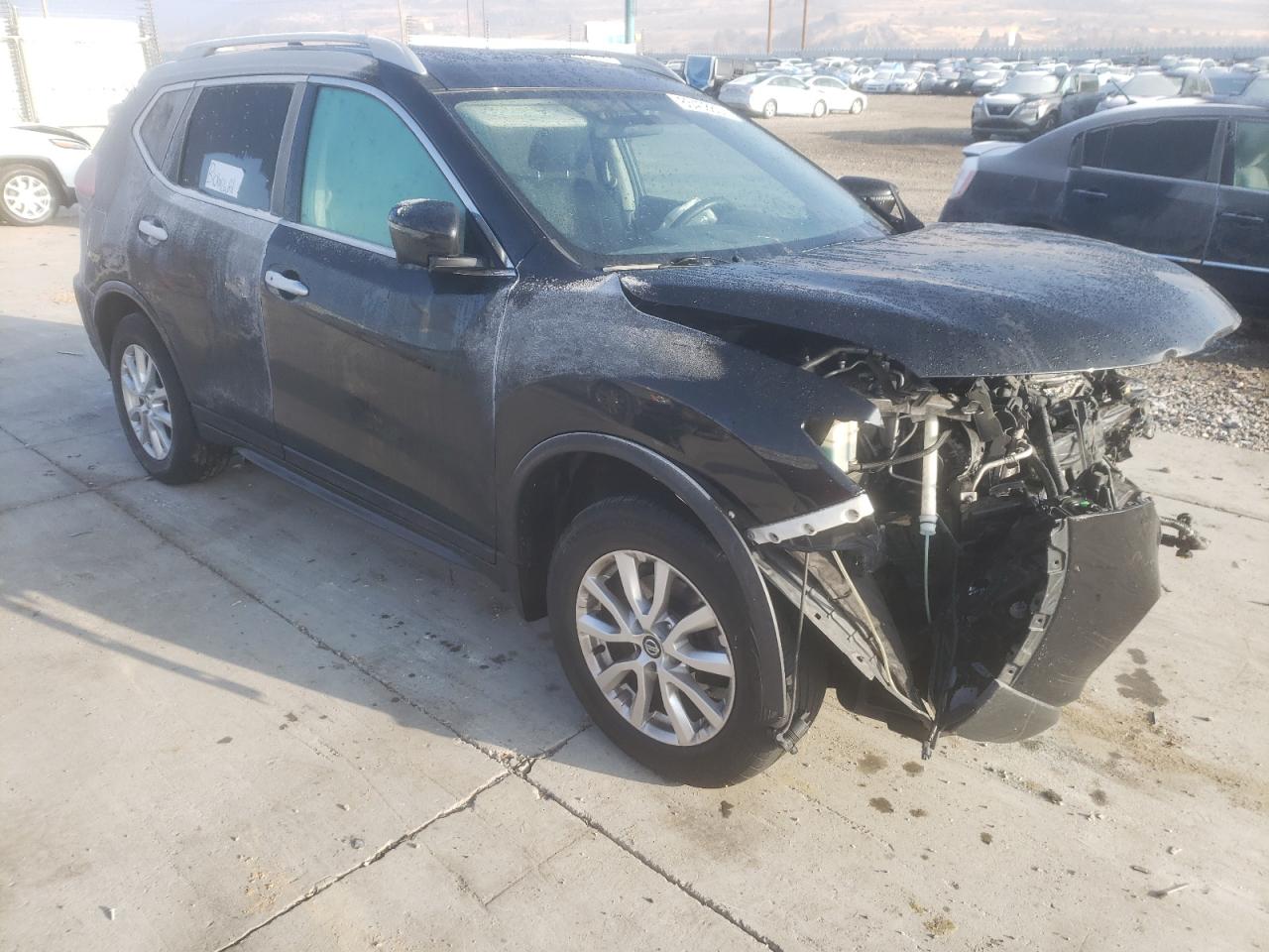 2017 Nissan Rogue VIN 5N1AT2MV8HC770630 Copart auction photo, front end damage thumbnail 4