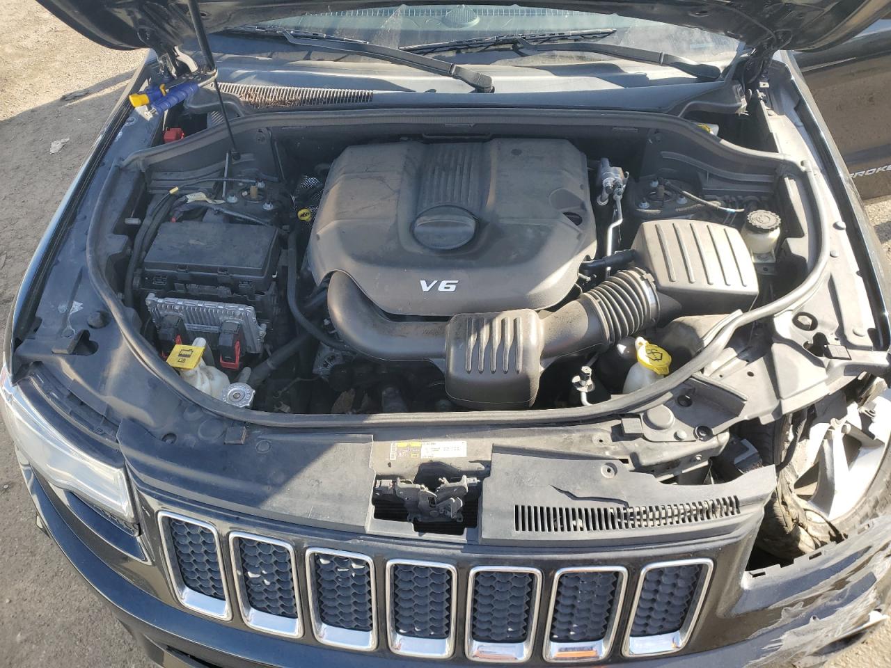 2014 Jeep Grand Cherokee VIN 1C4RJFCG8EC437489 Copart auction photo, front end / undercarriage damage thumbnail 12