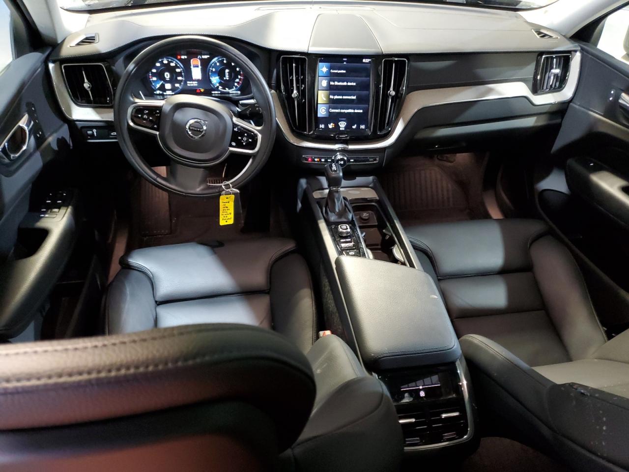 2018 Volvo XC60 VIN YV4102RL0J1047213 Copart auction photo, front end damage thumbnail 8
