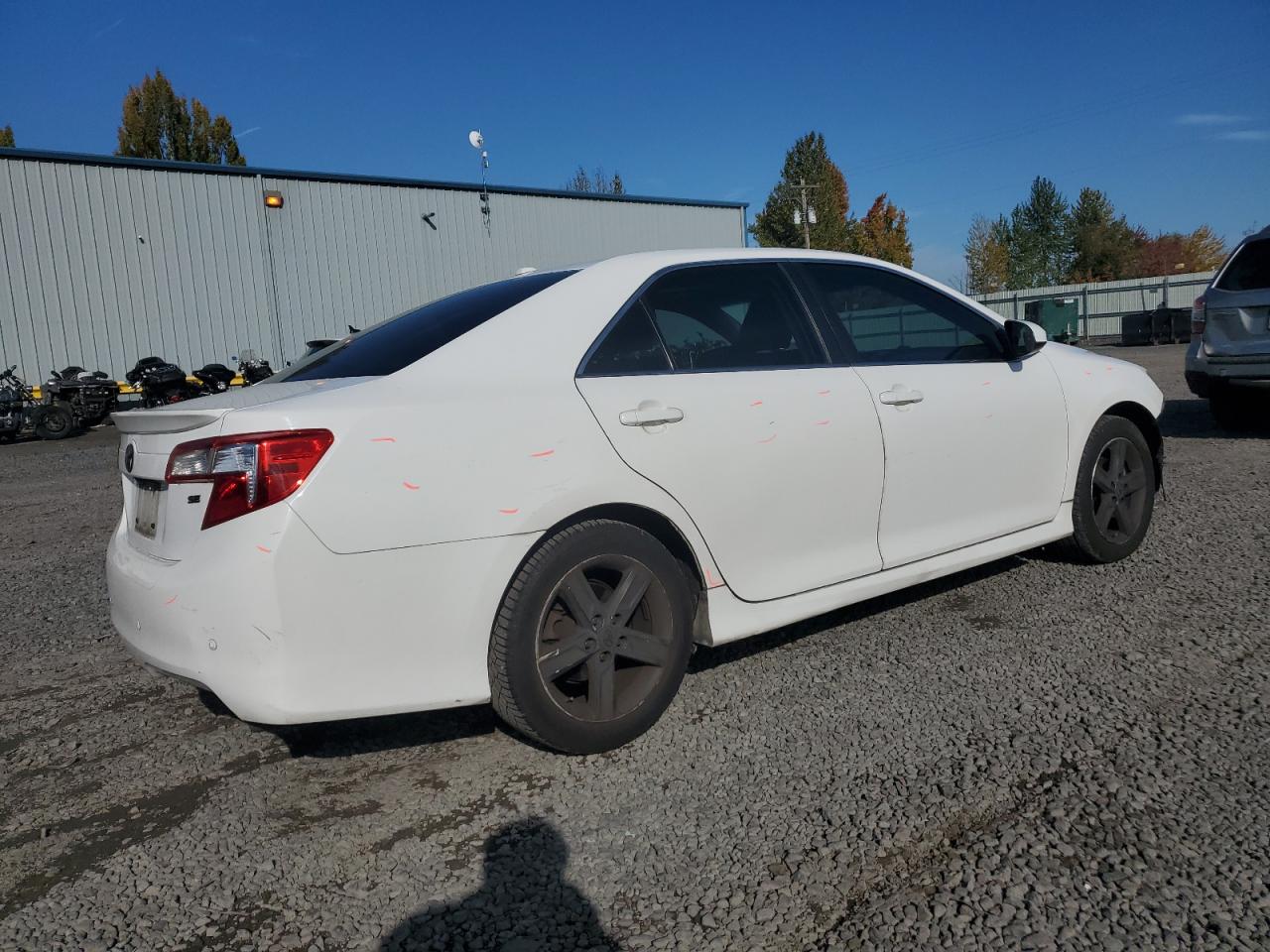 2013 Toyota Camry VIN 4T1BF1FK5DU213946 Copart auction photo, front end / rear end damage thumbnail 3