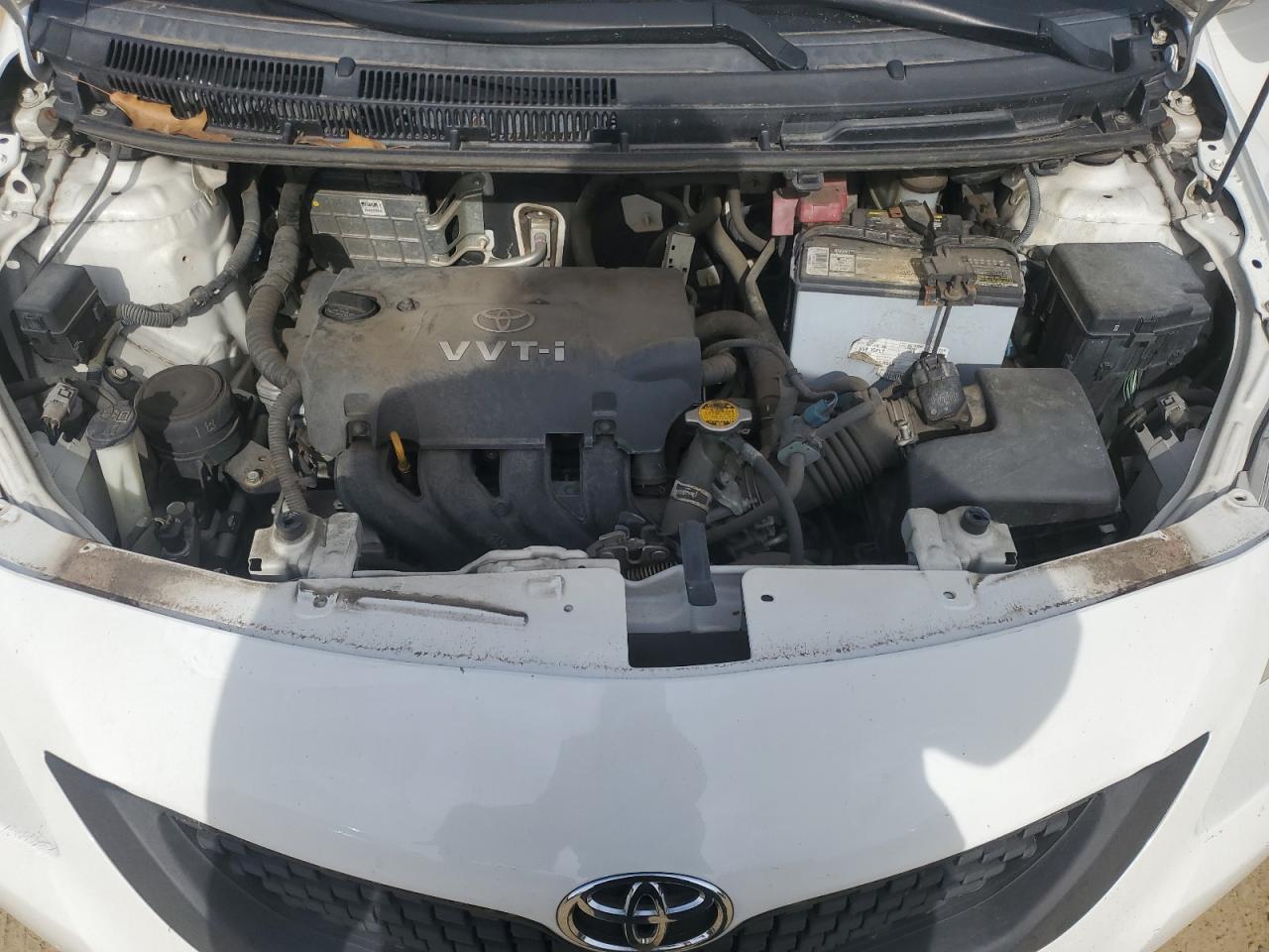2010 Toyota Yaris VIN JTDBT4K31A4062709 Copart auction photo, rear end / minor dent/scratches damage thumbnail 11