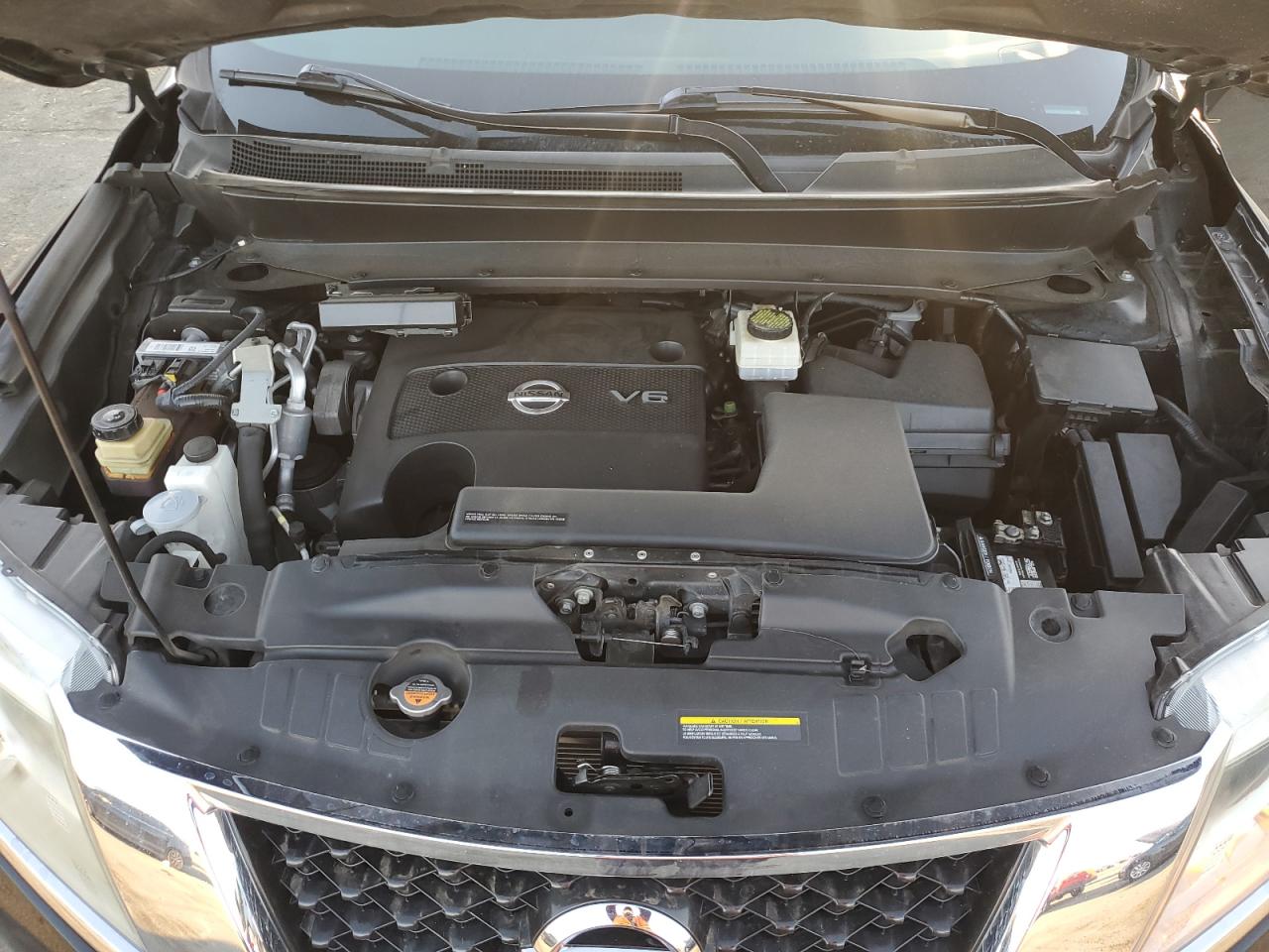 2015 Nissan Pathfinder VIN 5N1AR2MN3FC630075 Copart auction photo, side damage thumbnail 13