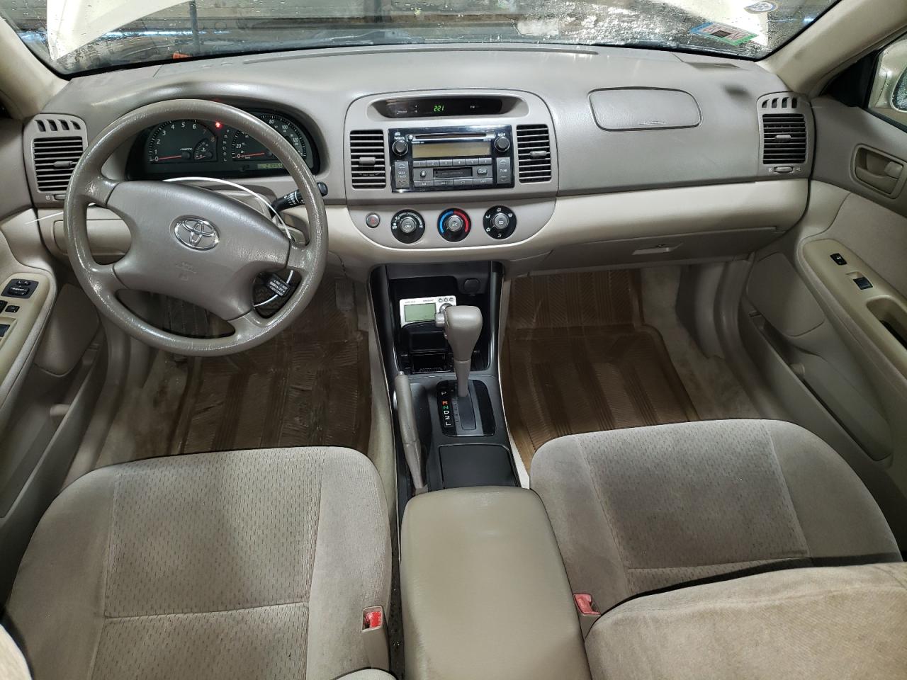 2002 Toyota Camry VIN 4T1BE32KX2U075841 Copart auction photo, front end damage thumbnail 8