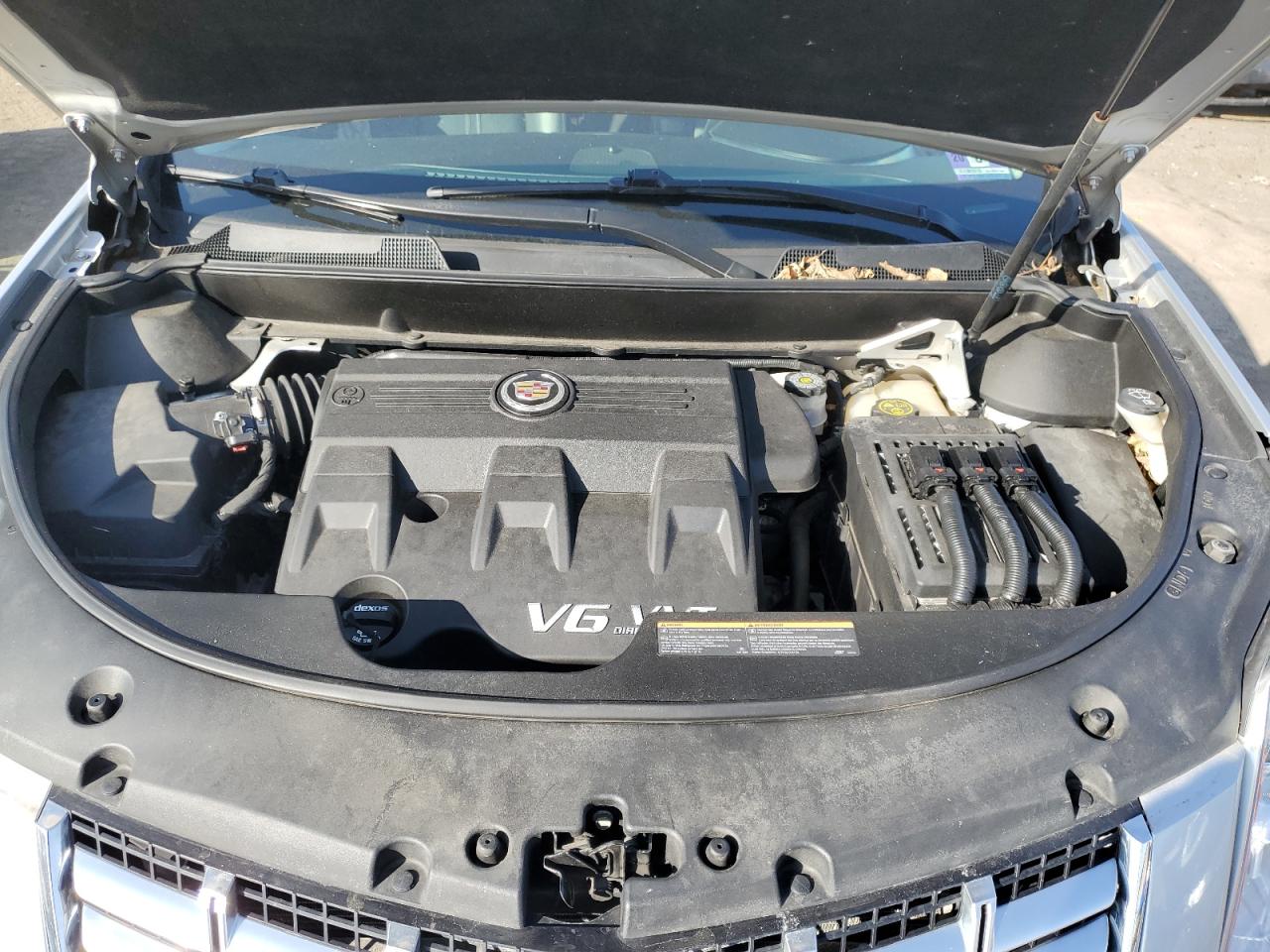 2015 Cadillac SRX VIN 3GYFNEE37FS610890 Copart auction photo, side / rear end damage thumbnail 12