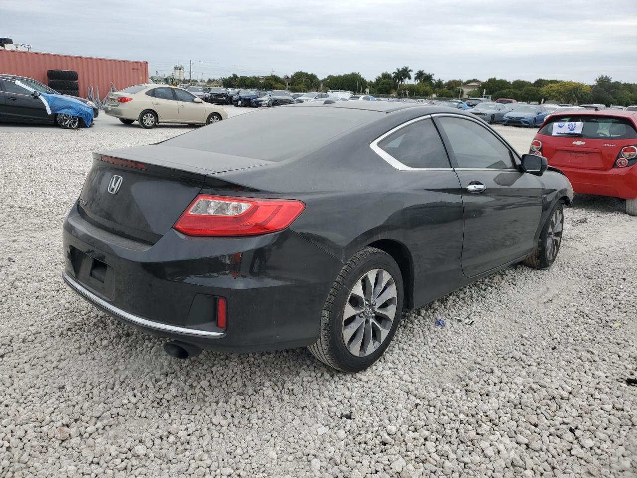 2015 Honda Accord VIN 1HGCT1B87FA008517 Copart auction photo, front end damage thumbnail 3