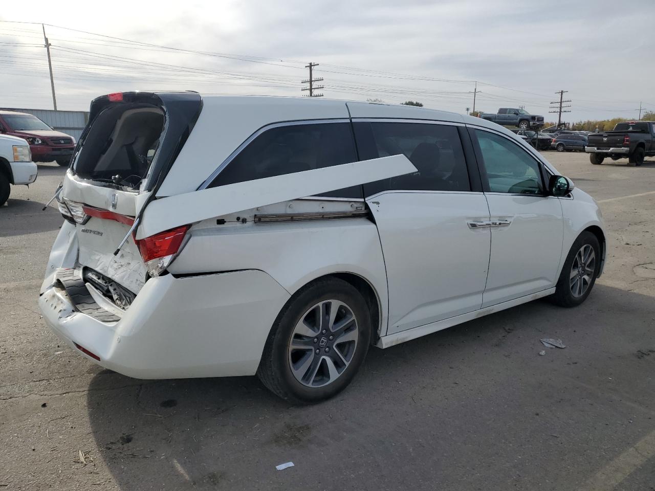 2014 Honda Odyssey VIN 5FNRL5H92EB082322 Copart auction photo, rear end / front end damage thumbnail 3