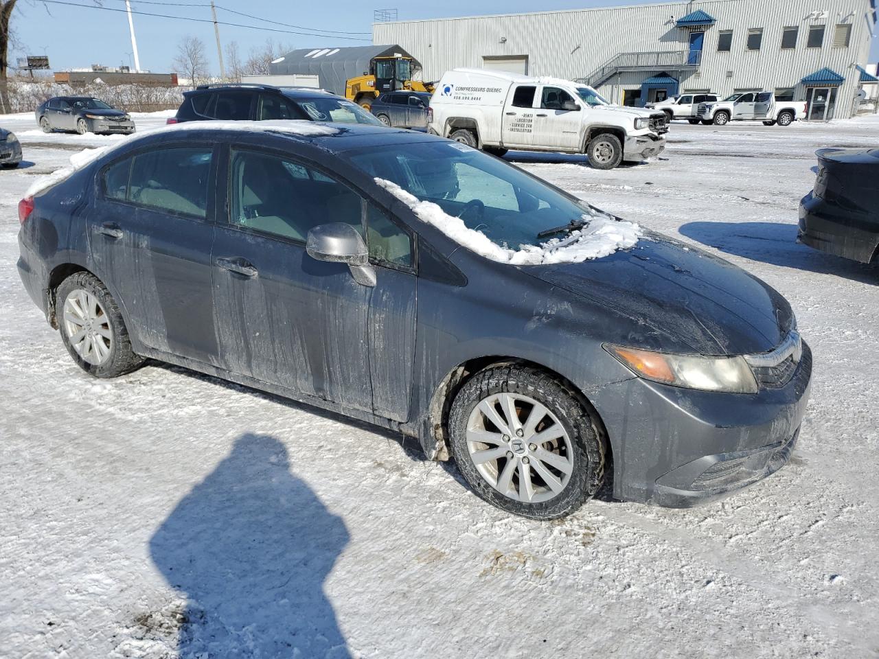 2012 Honda Civic VIN 2HGFB2F53CH009196 Copart auction photo, front end damage thumbnail 4