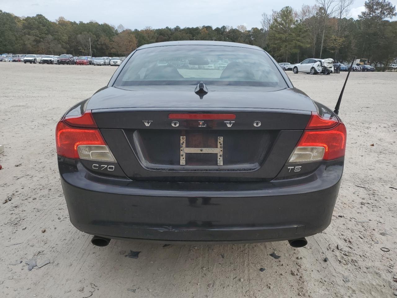 2011 Volvo C70 VIN YV1672MC6BJ118096 Copart auction photo, front end damage thumbnail 6