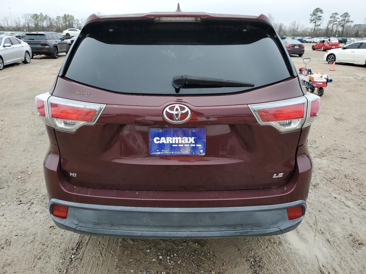2015 Toyota Highlander VIN 5TDZKRFH5FS108316 Copart auction photo, front end / side damage thumbnail 6