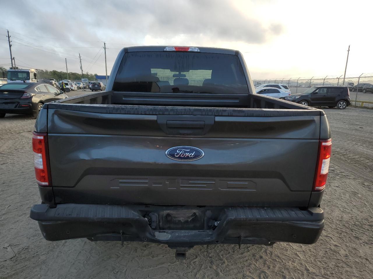 2019 Ford F-150 VIN 1FTEW1CP4KKC30408 Copart auction photo, rear end / front end damage thumbnail 6