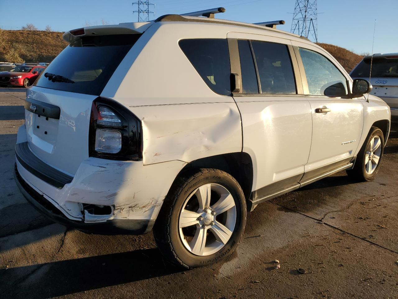 2017 Jeep Compass VIN 1C4NJDBB1HD213066 Copart auction photo, rear end damage thumbnail 3