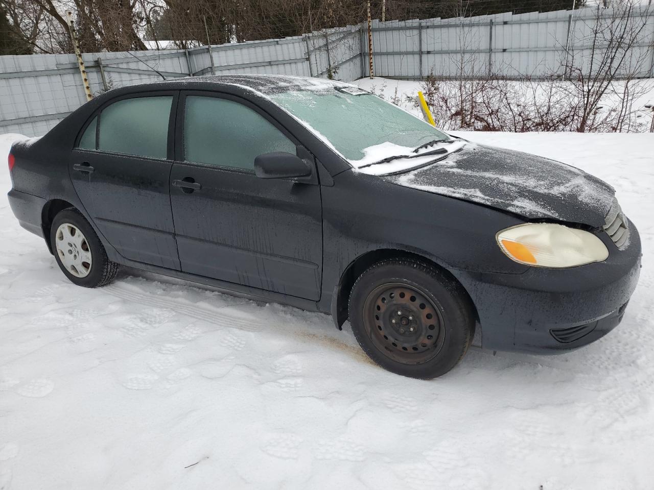 2003 Toyota Corolla VIN 2T1BR32E53C767927 Copart auction photo, front end / top/roof damage thumbnail 4
