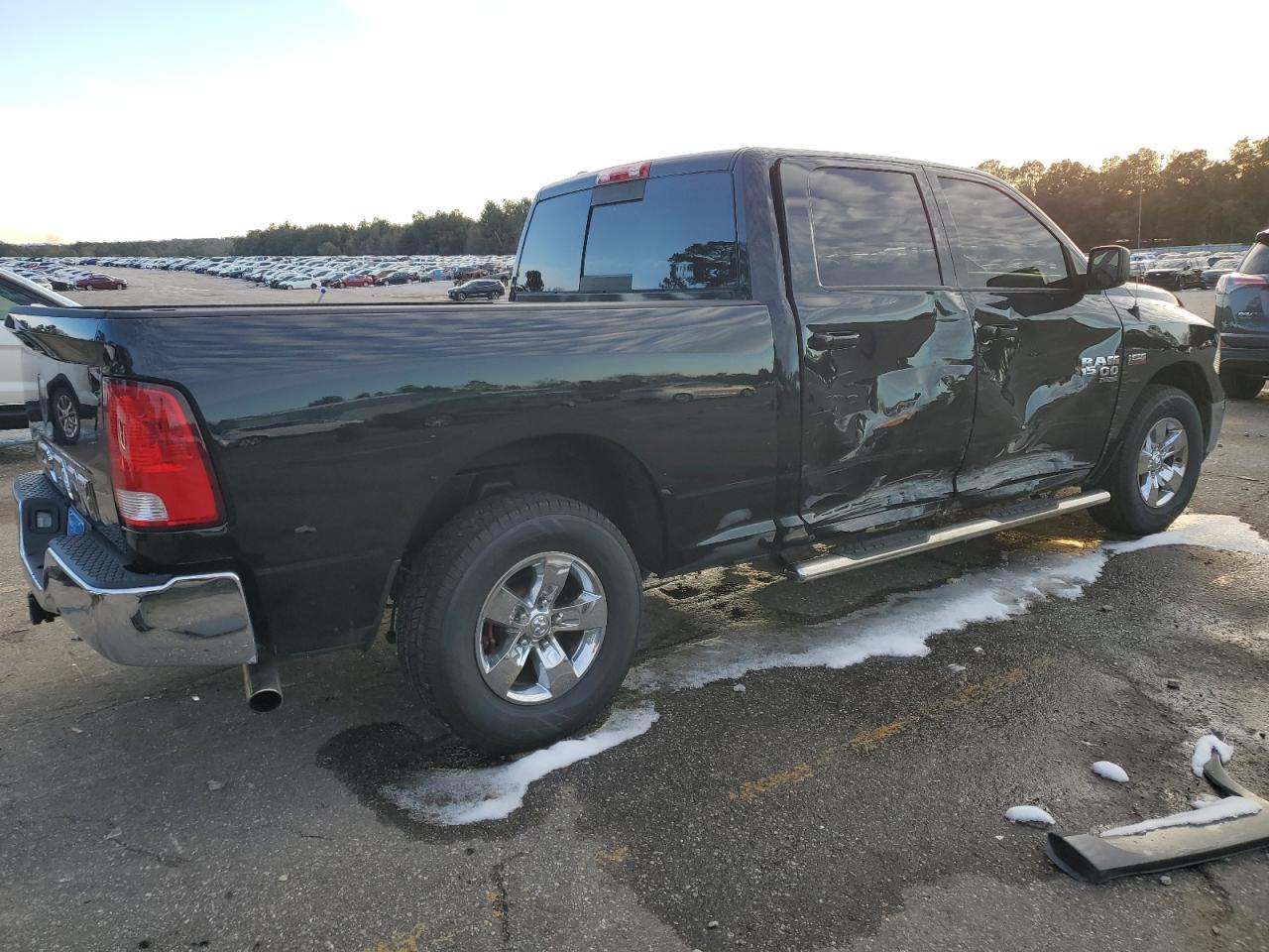 2019 RAM 1500 VIN 1C6RR6TT1KS509874 Copart auction photo, side damage thumbnail 3