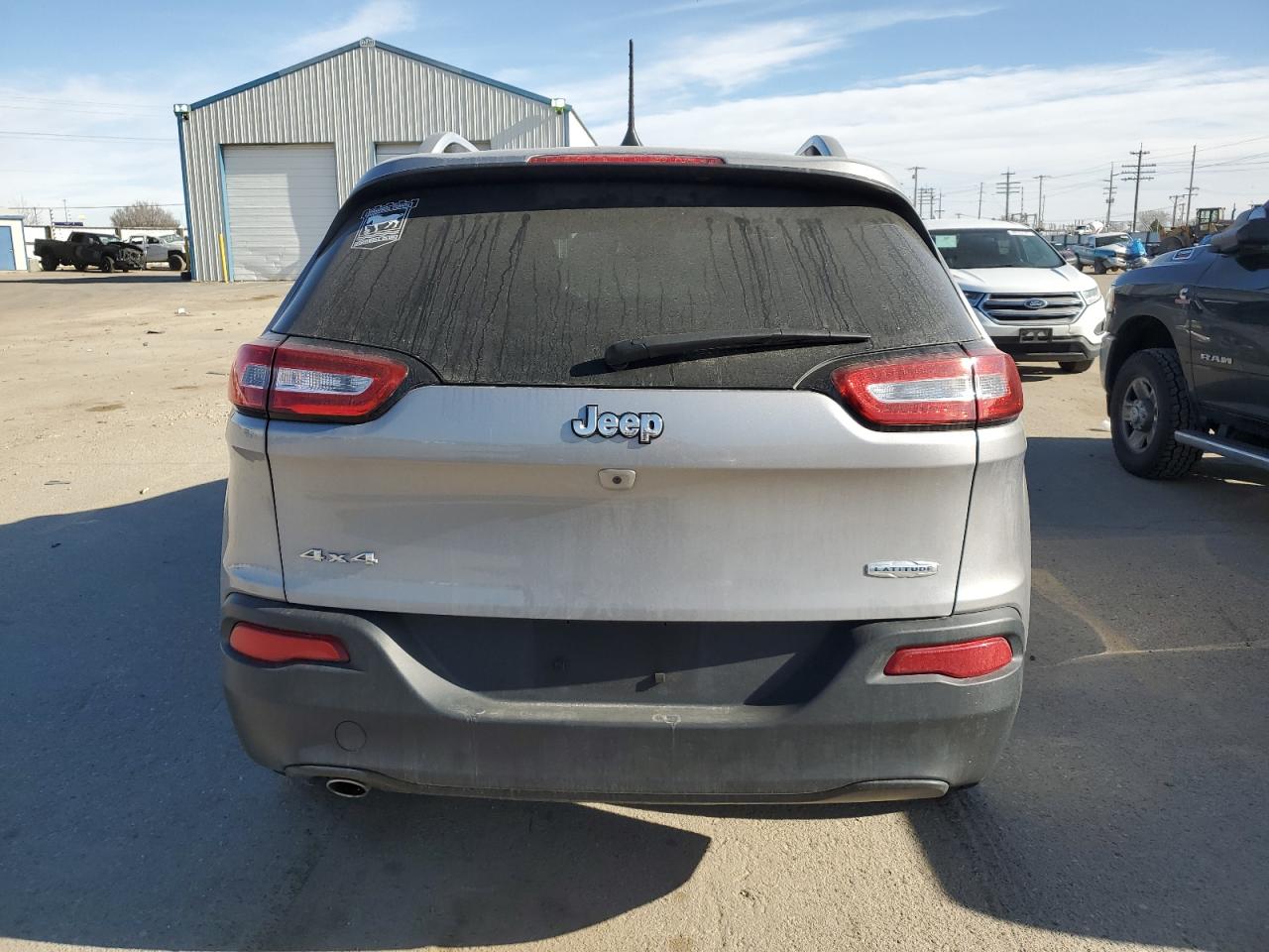 2018 Jeep Grand Cherokee VIN 1C4PJMCB1JD539351 Copart auction photo, undercarriage damage thumbnail 6