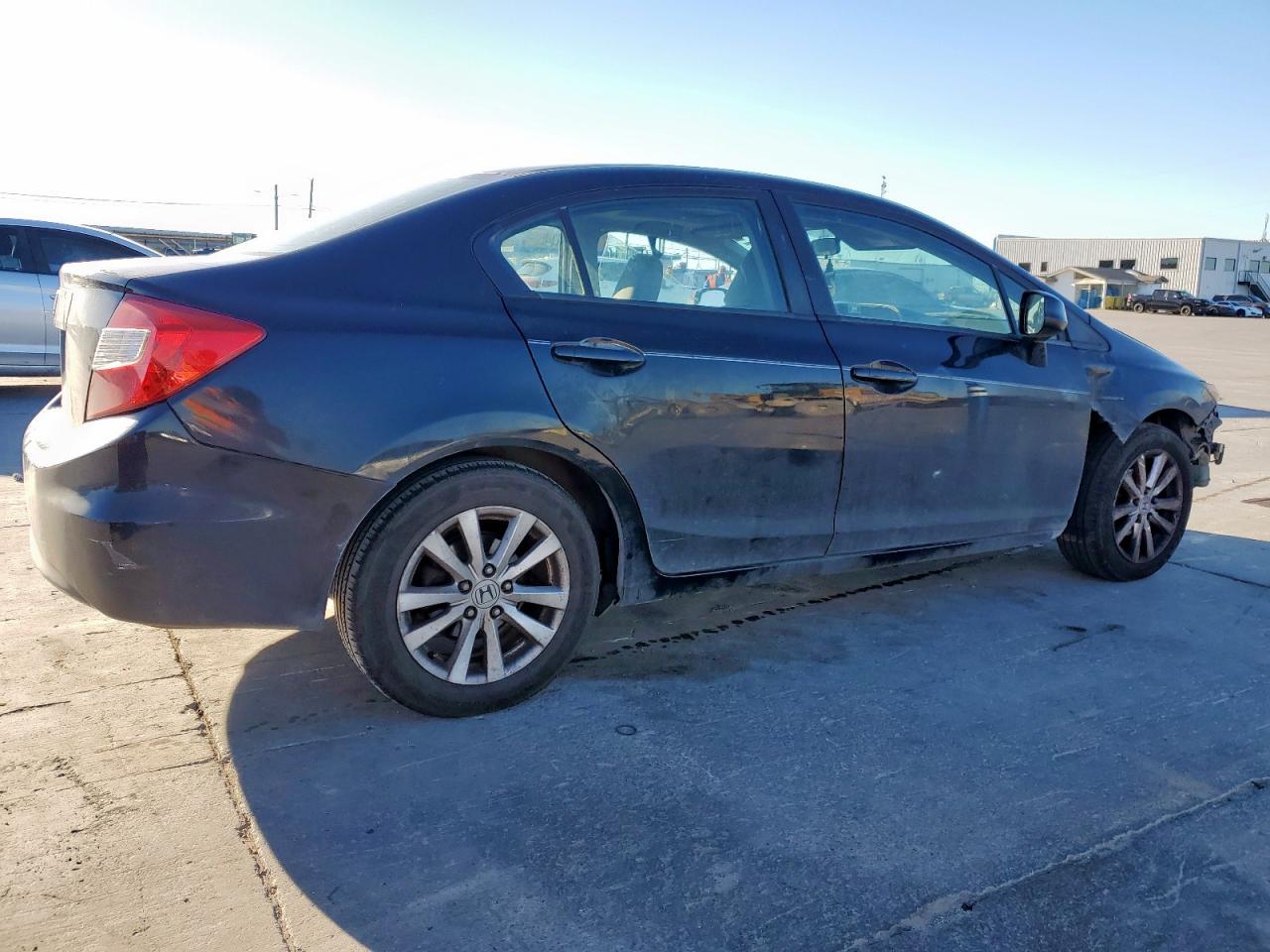 2012 Honda Civic VIN 19XFB2F86CE081322 Copart auction photo, front end / side damage thumbnail 3