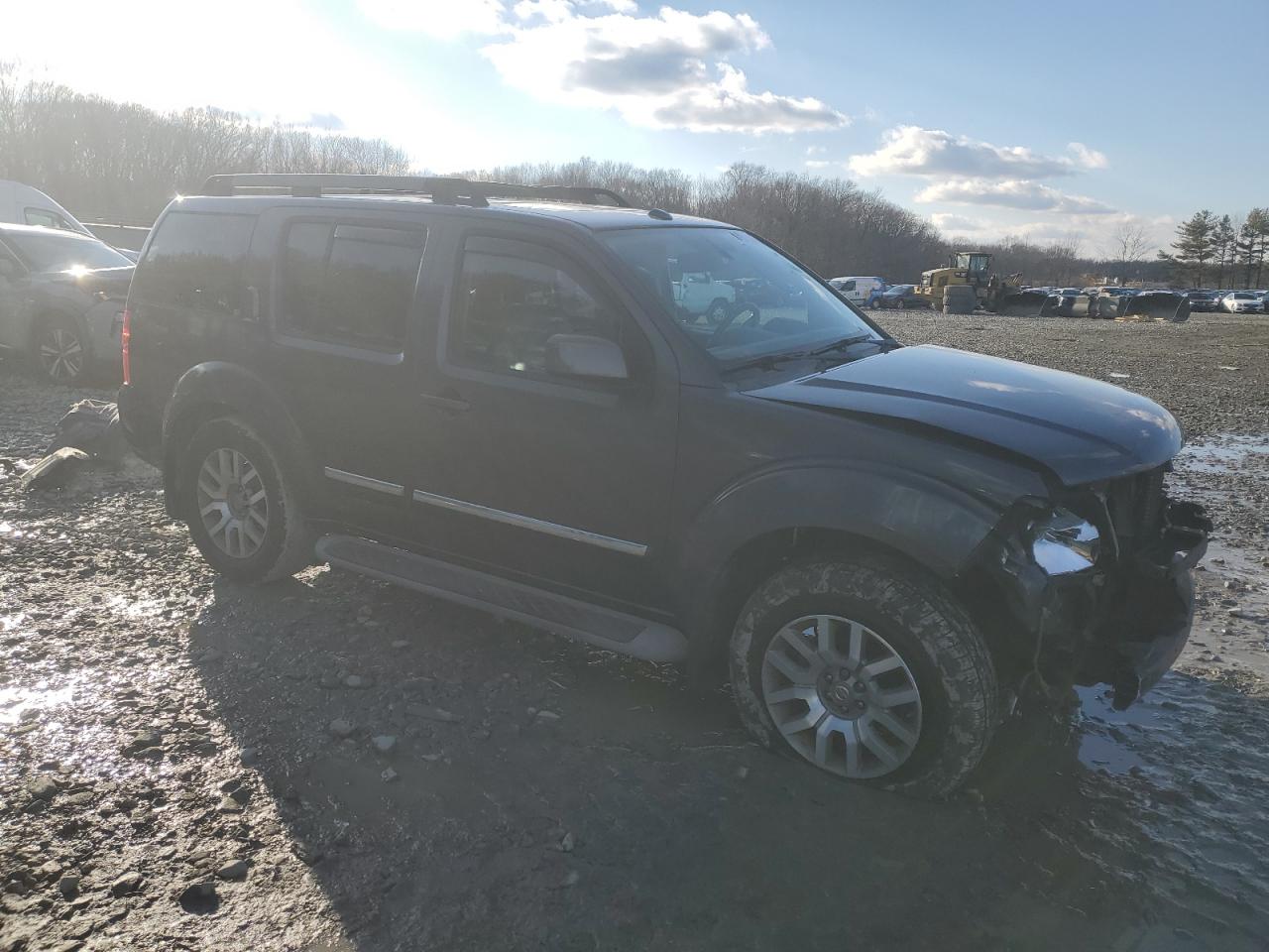 2011 Nissan Pathfinder VIN 5N1AR1NB9BC628890 Copart auction photo, front end damage thumbnail 4