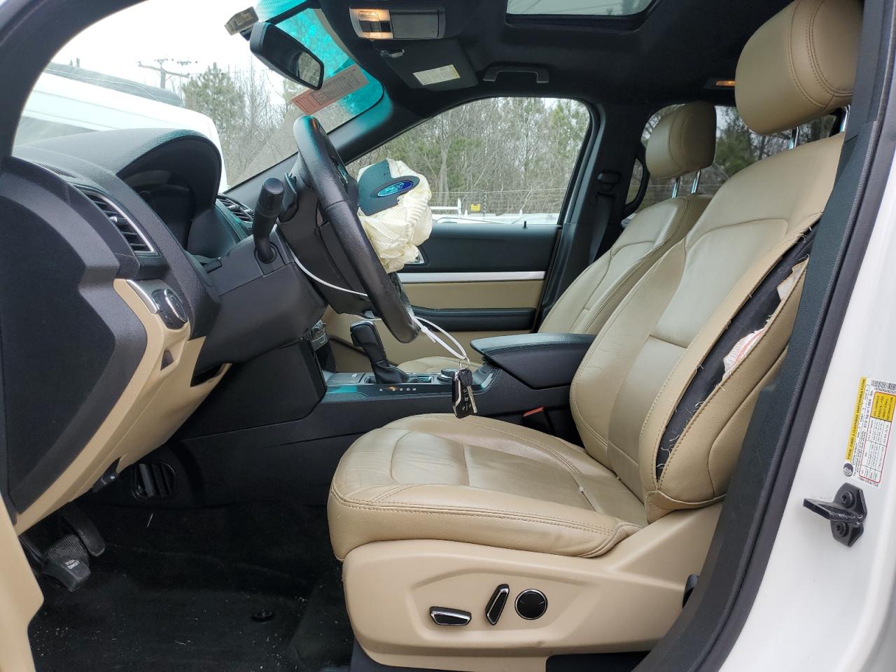 2016 Ford Explorer VIN 1FM5K8D82GGB50283 Copart auction photo, front end damage thumbnail 7