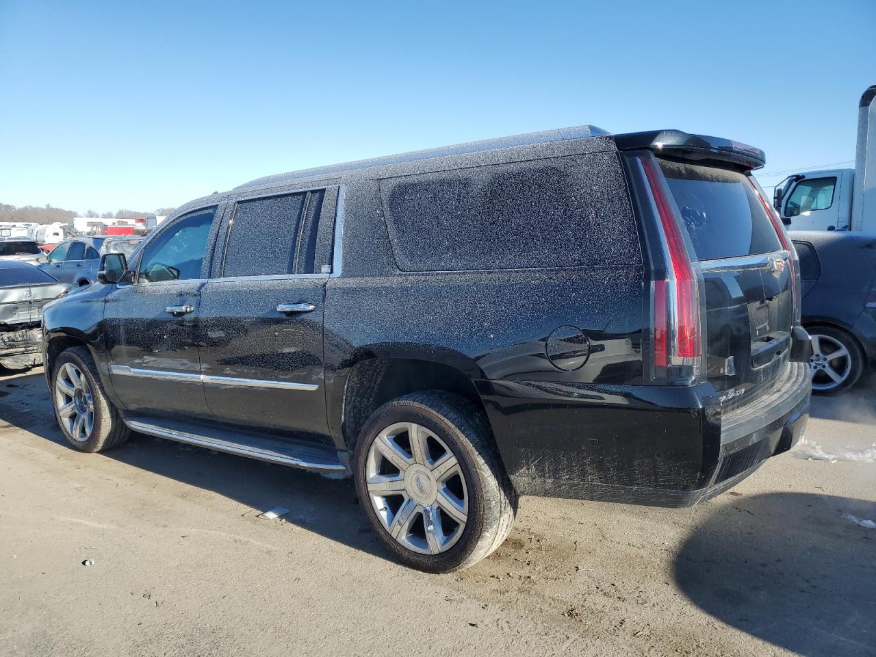 2018 Cadillac Escalade VIN 1GYS4JKJXJR243038 Copart auction photo, mechanical damage thumbnail 2