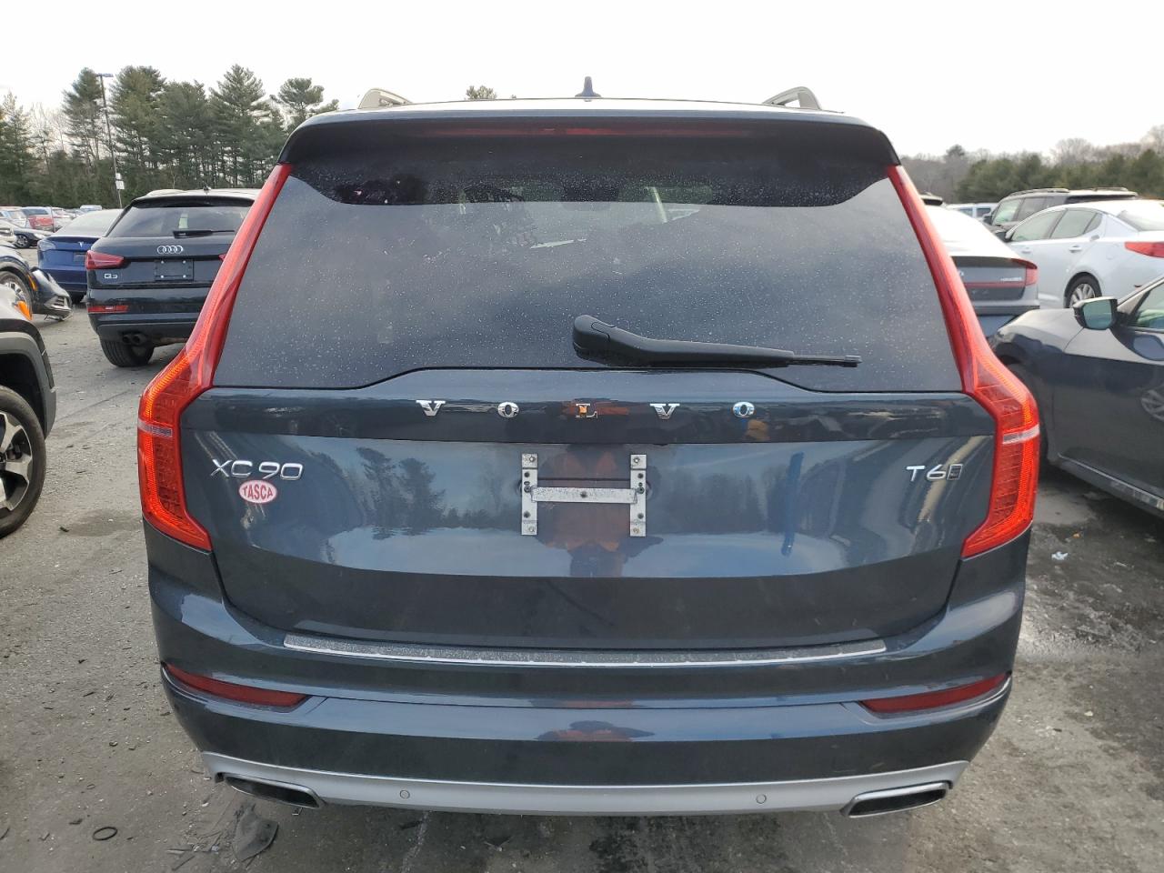 2017 Volvo XC90 VIN YV4A22PK8H1183569 Copart auction photo, front end / minor dent/scratches damage thumbnail 6