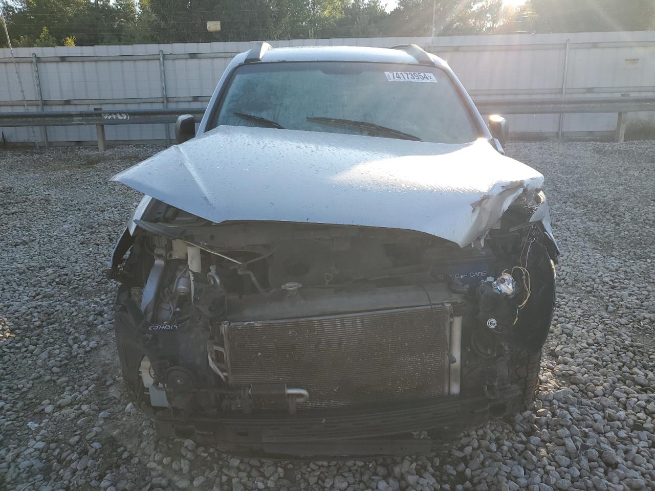 2009 Hyundai Santa Fe VIN 5NMSG13D99H330564 Copart auction photo, front end / side damage thumbnail 5