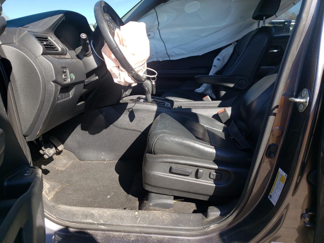2018 Honda Pilot VIN 5FNYF5H57JB029352 Copart auction photo, all over / undercarriage damage thumbnail 7