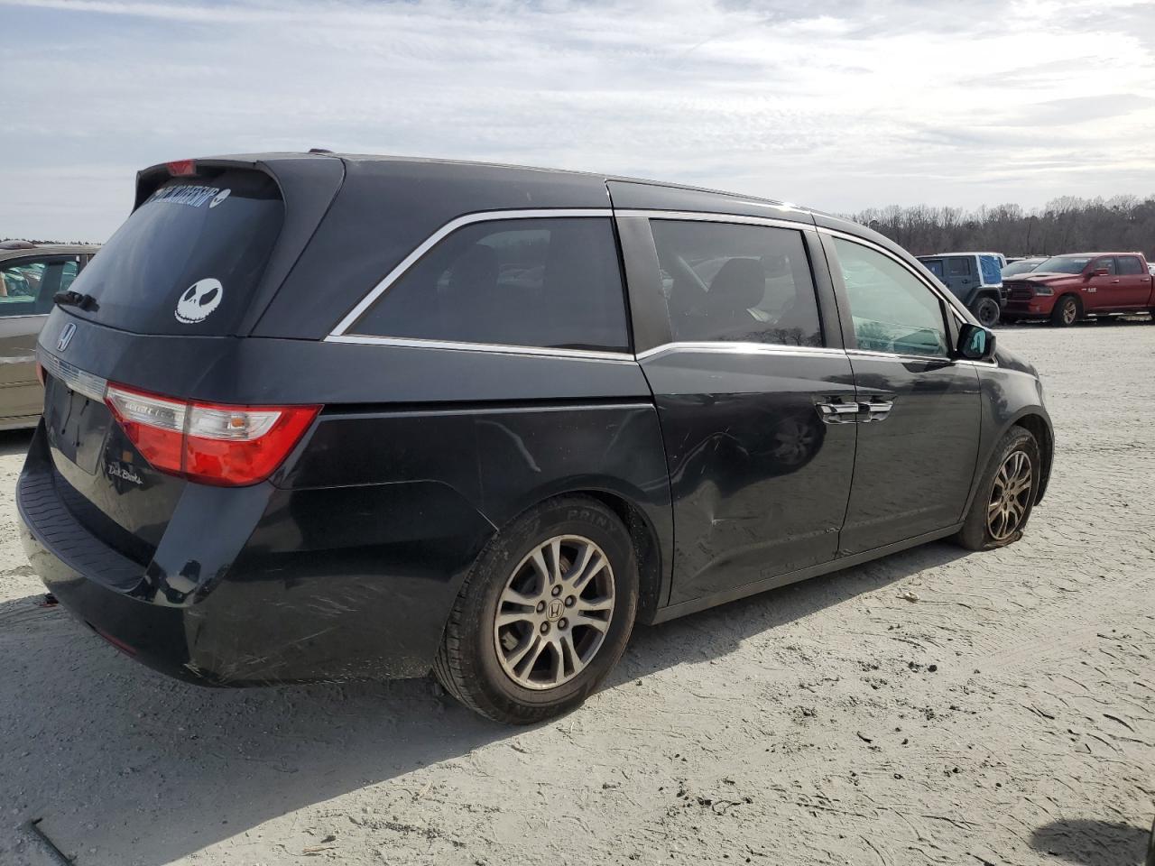 2011 Honda Odyssey VIN 5FNRL5H64BB010524 Copart auction photo, side damage thumbnail 3