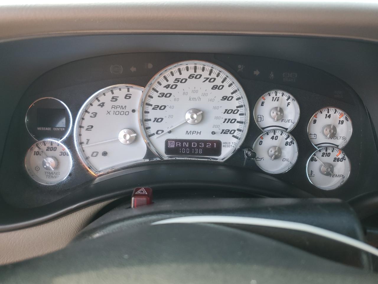 2000 Chevrolet Silverado VIN 1GCEC14V6YZ341614 Copart auction photo, vandalism / replaced vin damage thumbnail 9