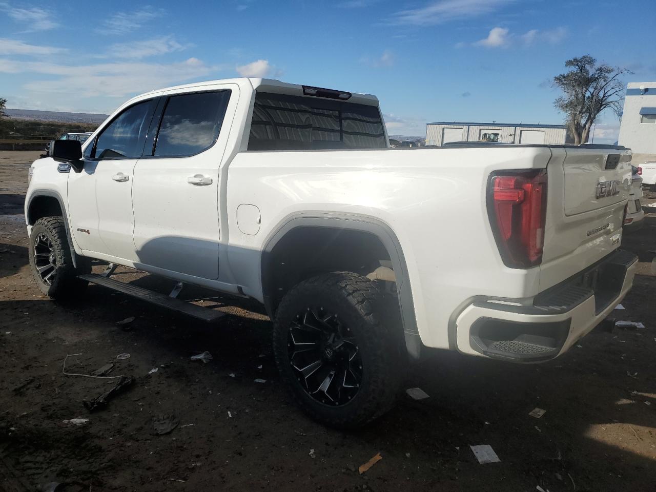 2020 GMC Sierra VIN 3GTP9EED4LG107372 Copart auction photo, water/flood damage thumbnail 2