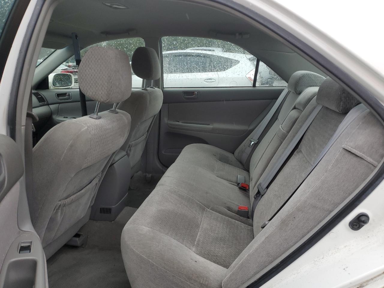 2004 Toyota Camry VIN JTDBE32K540249099 Copart auction photo, rear end damage thumbnail 10