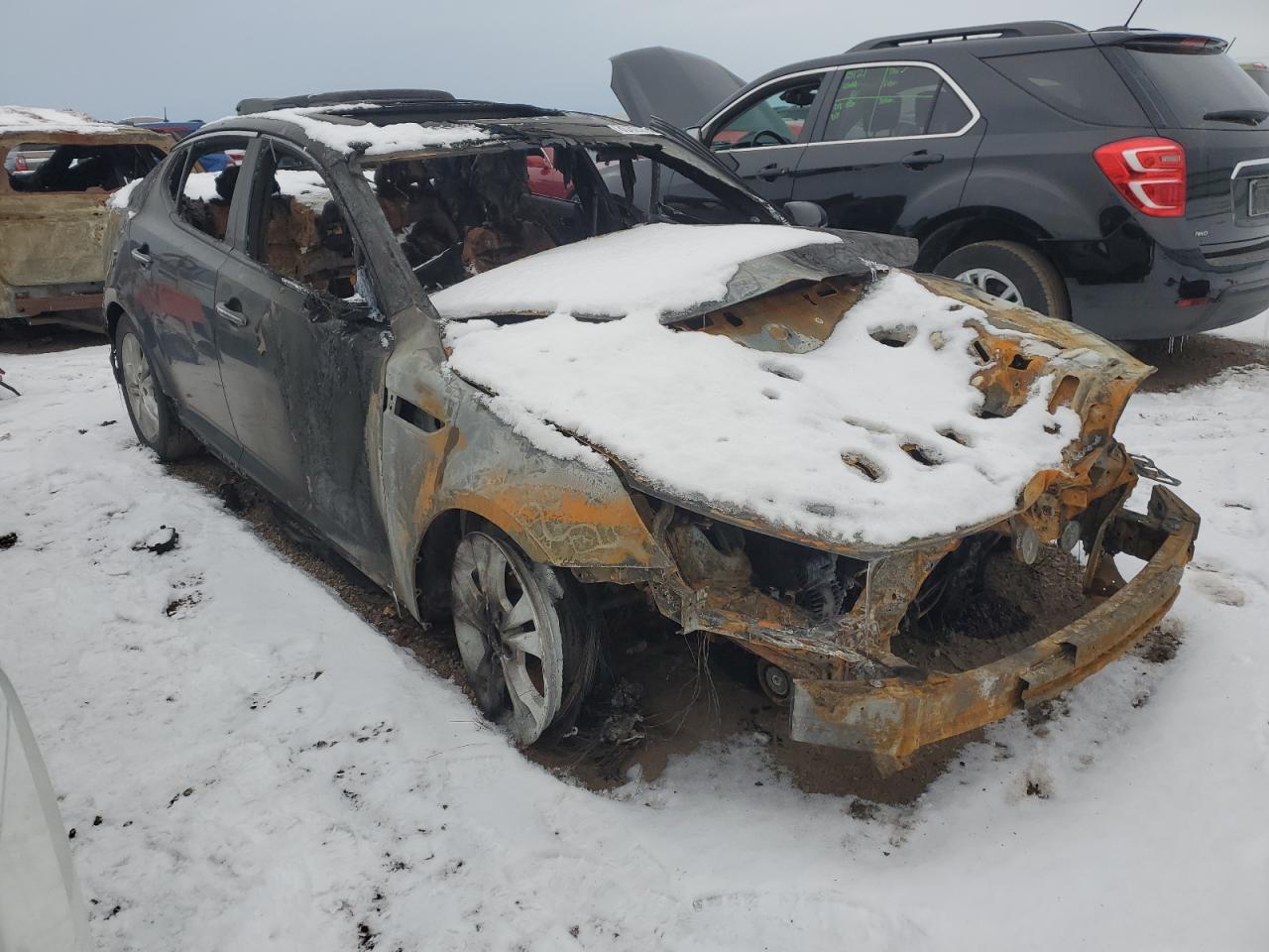 2013 KIA Optima VIN 5XXGN4A72DG106683 Copart auction photo, burn - engine / burn damage thumbnail 4