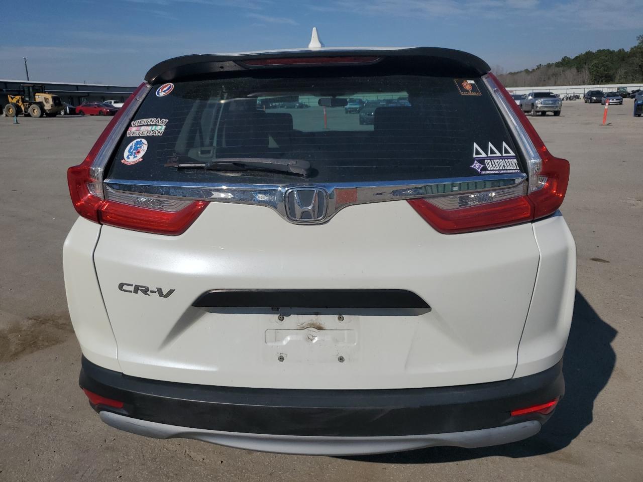 2018 Honda CR-V VIN 2HKRW5H35JH420939 Copart auction photo, side / rear end damage thumbnail 6