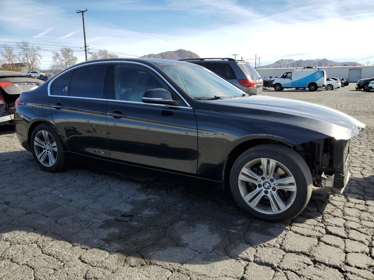 2018 BMW 3er VIN WBA8B9C54JEE81478 Copart auction photo, front end damage thumbnail 4