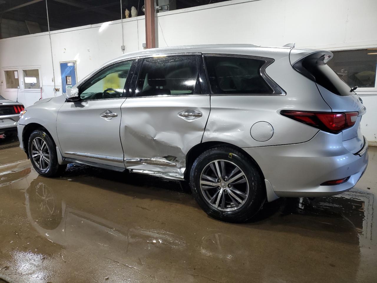 2017 Infiniti QX60 VIN 5N1DL0MM5HC551682 Copart auction photo, side / rear end damage thumbnail 2