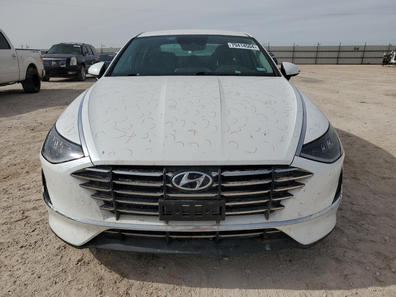 2022 Hyundai Sonata VIN KMHL24JA9NA233751 Copart auction photo, hail damage thumbnail 5