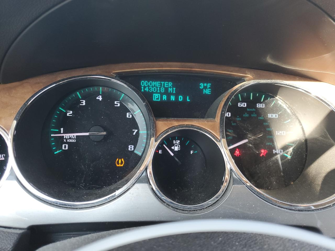2011 Buick Enclave VIN 5GAKRBED1BJ109779 Copart auction photo, front end damage thumbnail 9