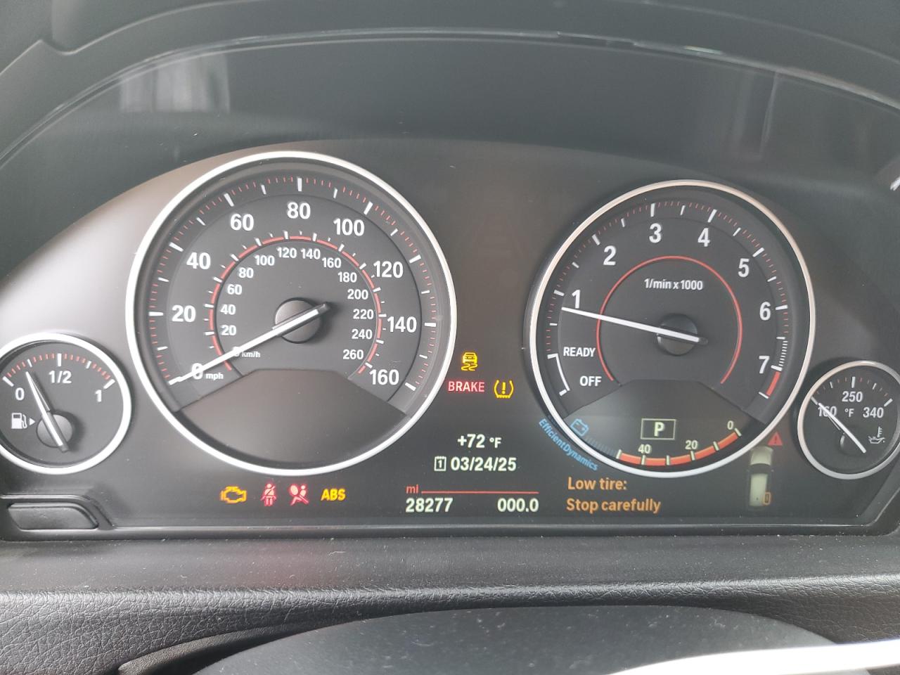 2016 BMW 3er VIN WBA8G5C55GK442562 Copart auction photo, front end / rear end damage thumbnail 9