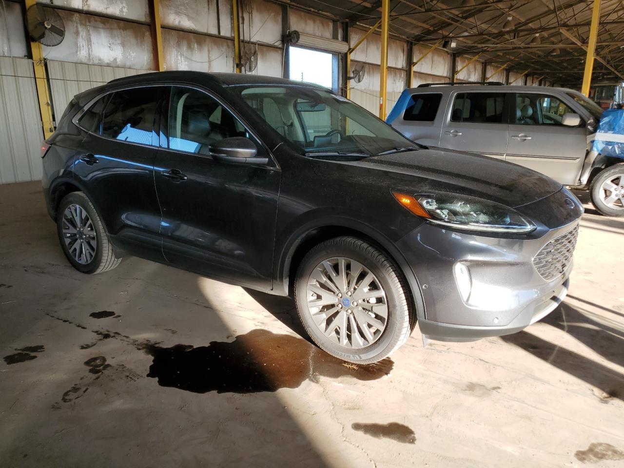 2020 Ford Escape VIN 1FMCU9J99LUB92028 Copart auction photo, minor dent/scratches damage thumbnail 4
