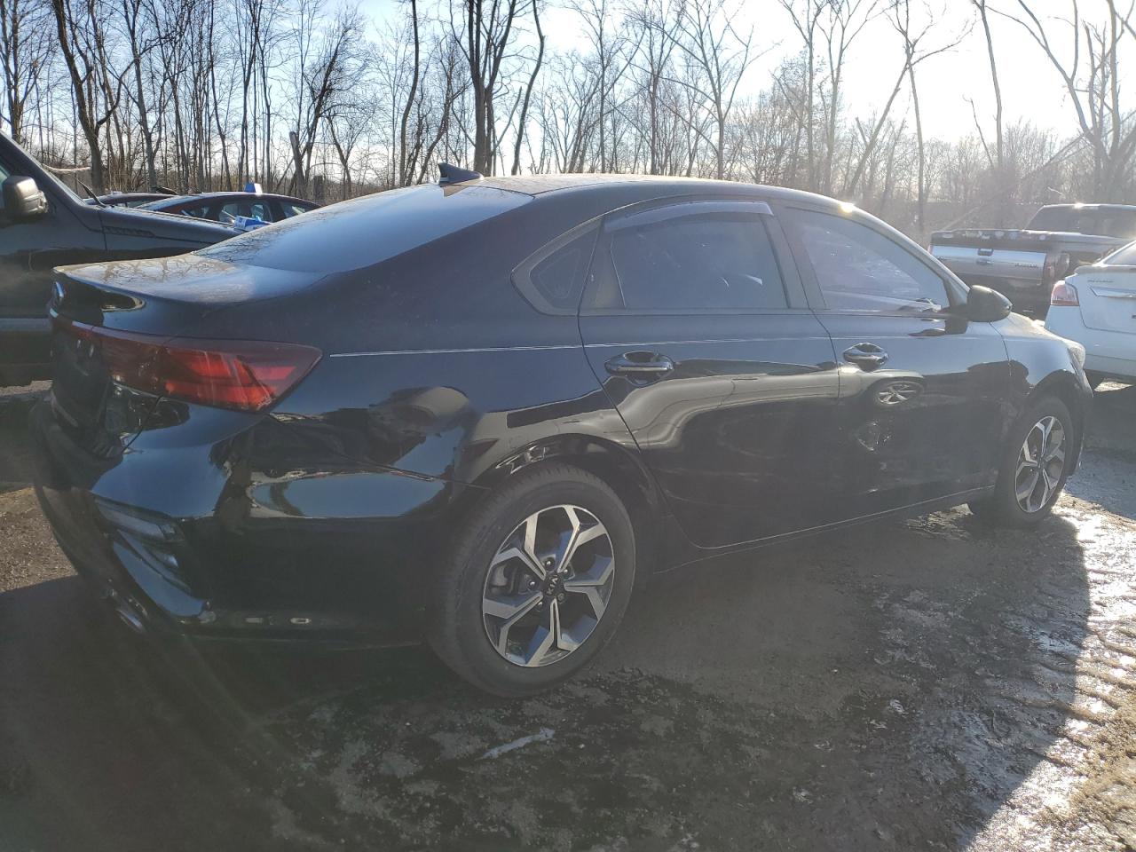 2020 KIA Forte VIN 3KPF24ADXLE241721 Copart auction photo, missing/altered vin / minor dent/scratches damage thumbnail 3