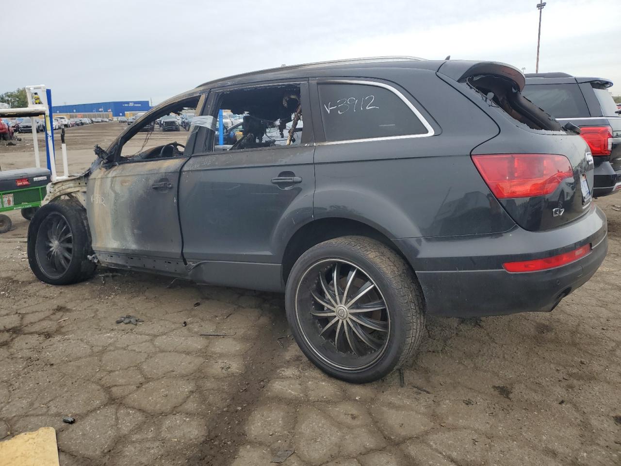 2008 Audi Q7 VIN WA1BY74L08D013912 Copart auction photo, burn / missing/altered vin damage thumbnail 2